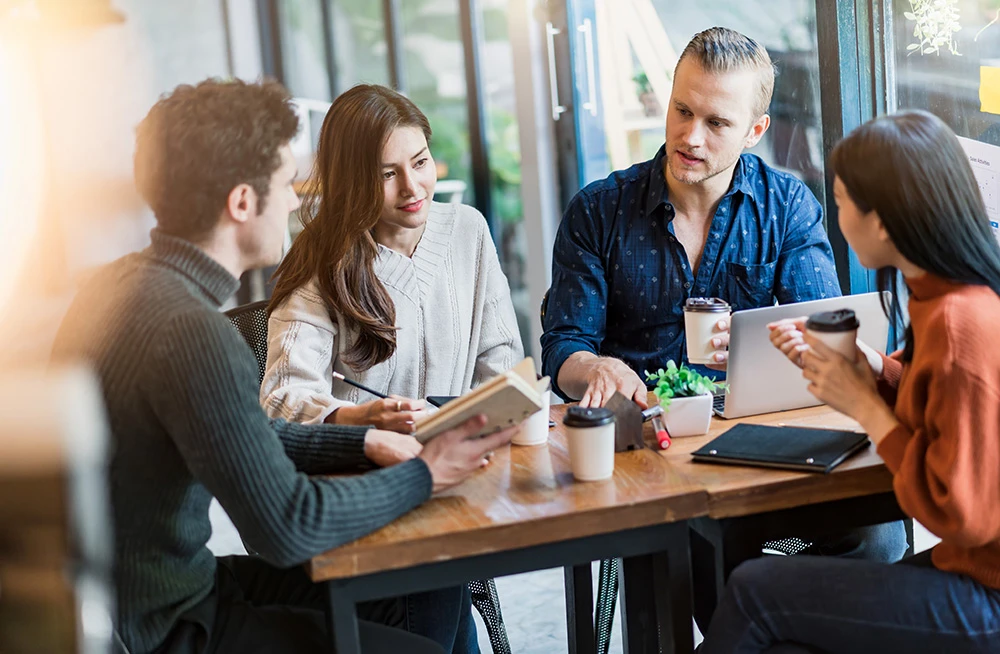 Digismokes designs robust and scalable databases that ensure seamless data management and optimal performance for your applications.